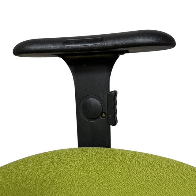 Chaise ergocentric verte