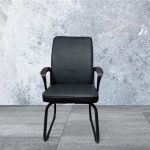 Chaise de salle d'attente